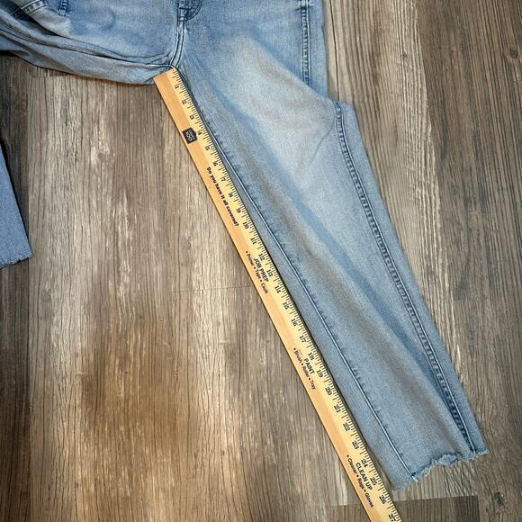 7FAM Ankle Straight Jeans Womens Size 27 Distressed Fringe Hem - Picture 4 of 8